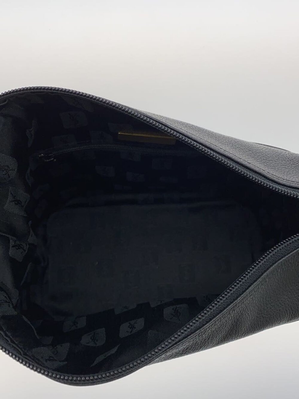 Saint Laurent Yves Handbag Leather Black - Picture 6 of 7